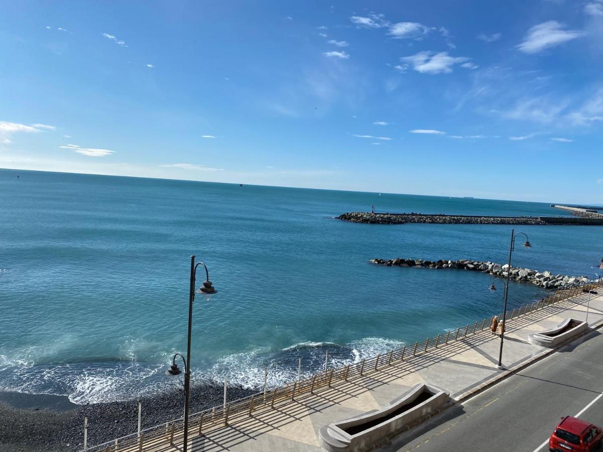 La Casetta Di Dory Sul Mare Genua Exterior foto
