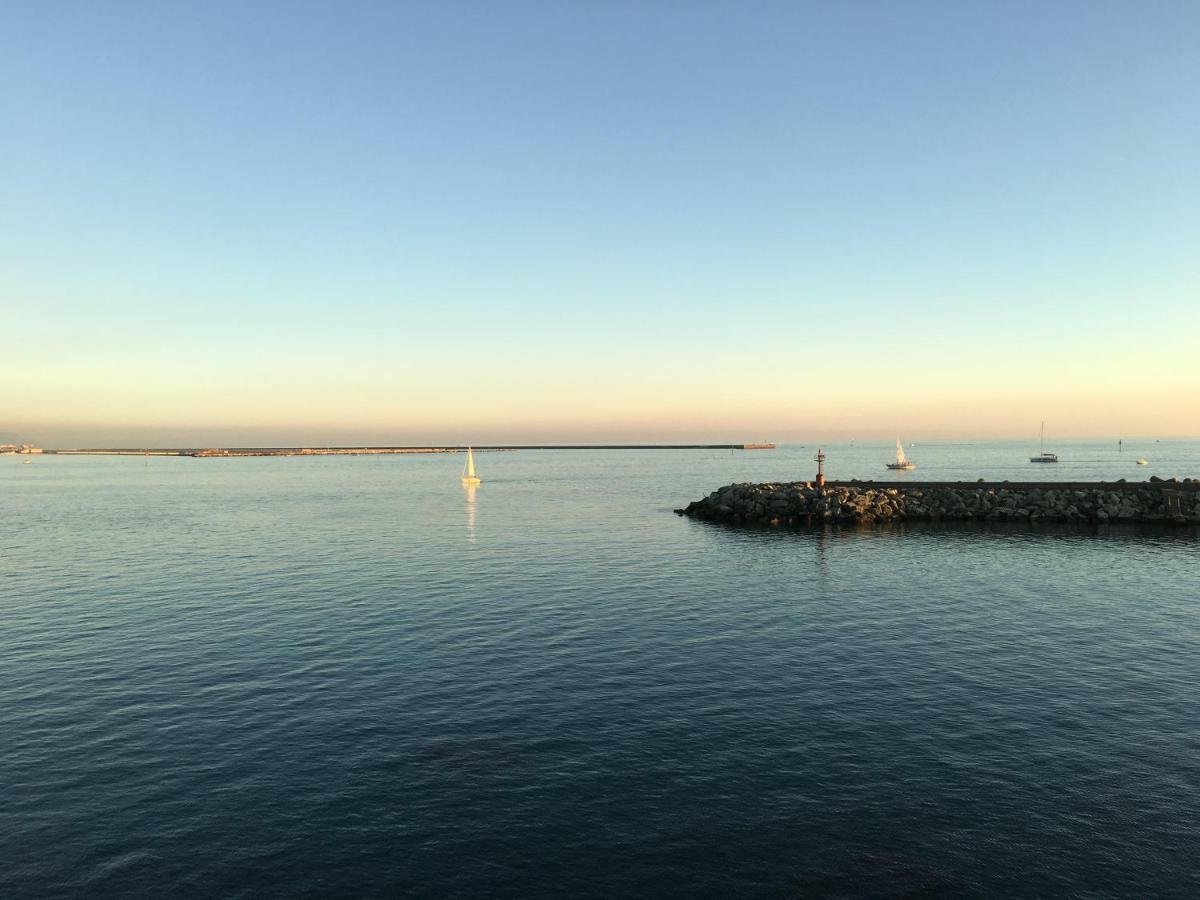 La Casetta Di Dory Sul Mare Genua Exterior foto